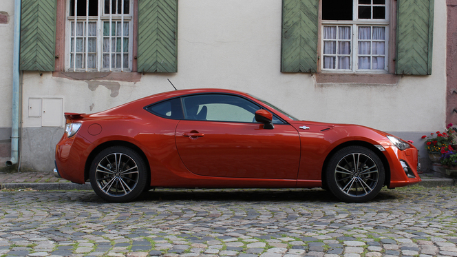 Essai vidéo - Toyota GT86 : presque parfait