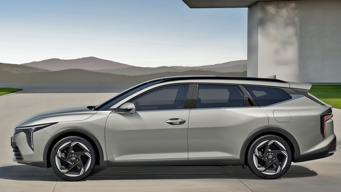 Calendrier 2026 : breaks et monsopaces – Offensive chinoise avec les Xpeng X9 et Denza Z9 GT et D9, mais les marques coréennes Hyundai et Kia ne se laissent pas faire comme Dacia qui lance le Spacer.