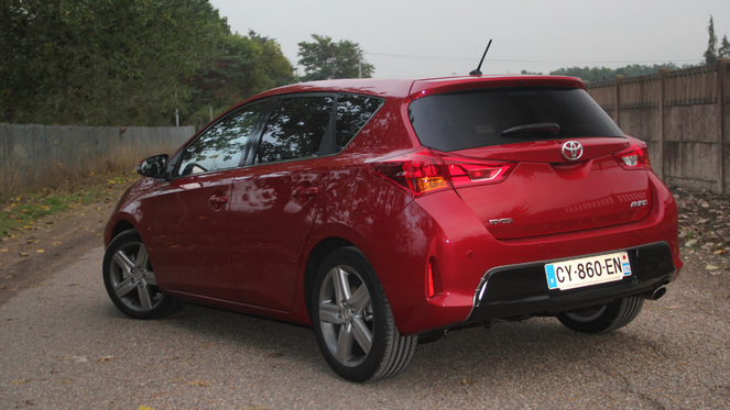 Essai Toyota Auris D-4D 124 :  une compacte normale