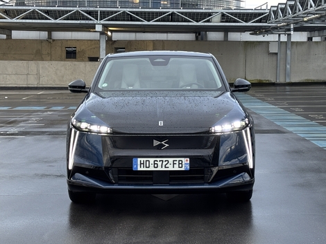 Cette version 245 ch/Grande Autonomie débute à 64 000 €.