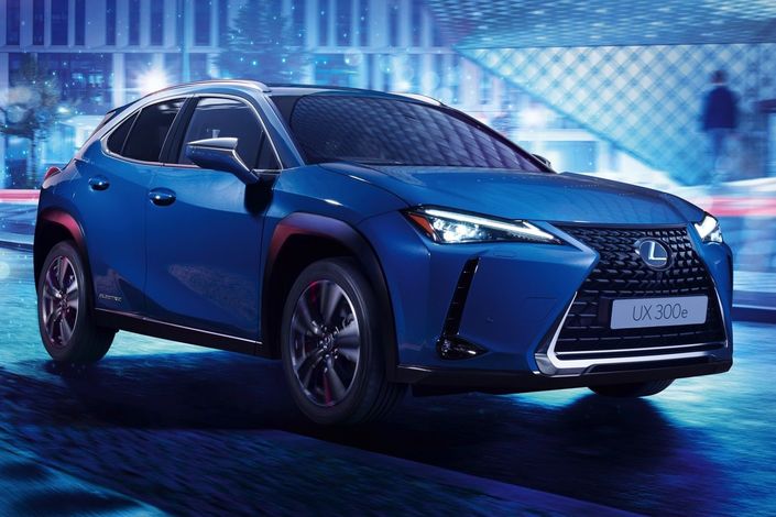 Lexus UX : une version électrique 300e