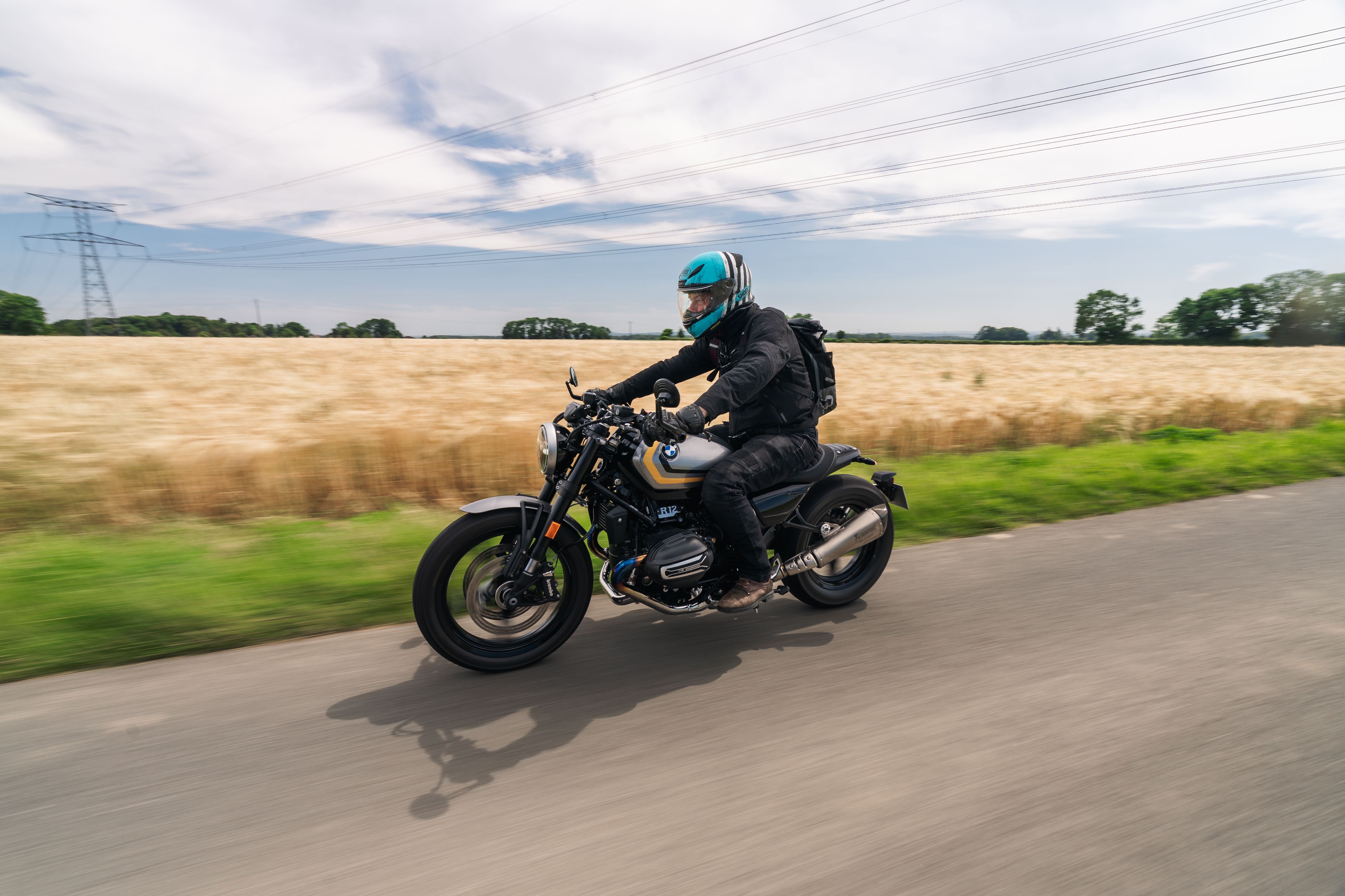 BMW R12 : et si la NineT se faisait plus cruiser ? - Page 2