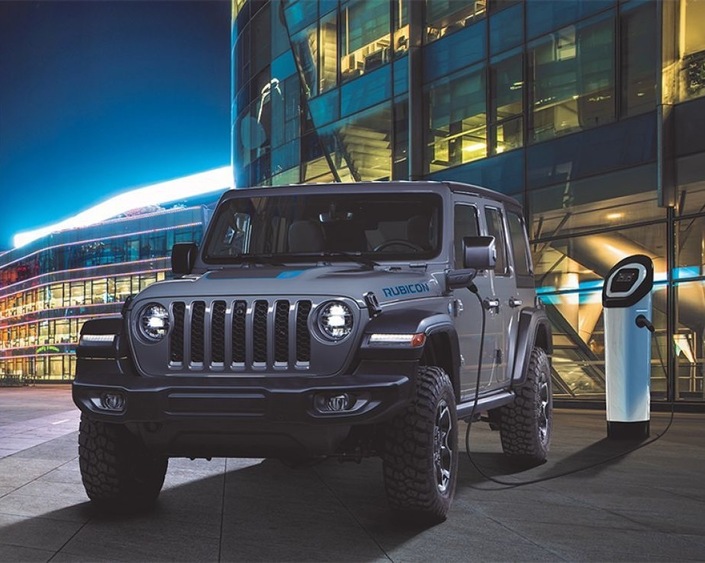 Jeep Wrangler 4xe : l'hybride rechargeable à partir de 68 200 €