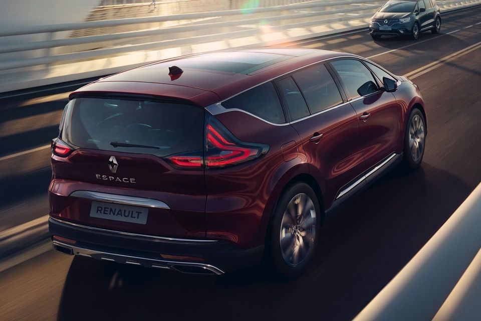 S8-renault-devoile-l-espace-restyle-decouvrez-tout-ce-qui-change-612268.jpg S8-renault-devoile-l-espace-restyle-decouvrez-tout-ce-qui-change-612268.jpg