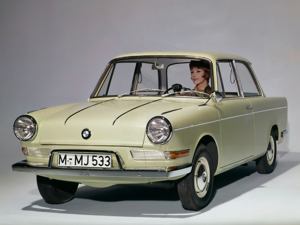 Photo bmw 700