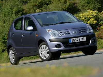 Nissan Pixo