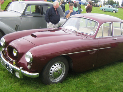 Bristol 405