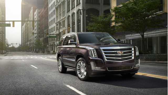 Cadillac escalade 2