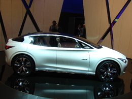 Infiniti Etherea Concept