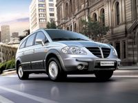 photo de Ssangyong Rodius Utilitaire