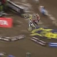 Vidéo : la violente chute de Ryan Dungey à San Francisco