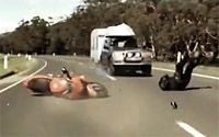 Vidéos Sécurité Routière : Angleterre / Australie, des styles... différents