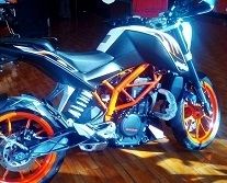 Nouveauté - KTM: la Duke 390 version 2015 et le slipper clutch