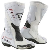 Sonic RS: botte racing made in Stylmartin.