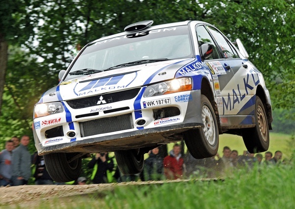 Rallye/Pologne: Bryan Bouffier limite la casse sur le Rajd Rzeszowski