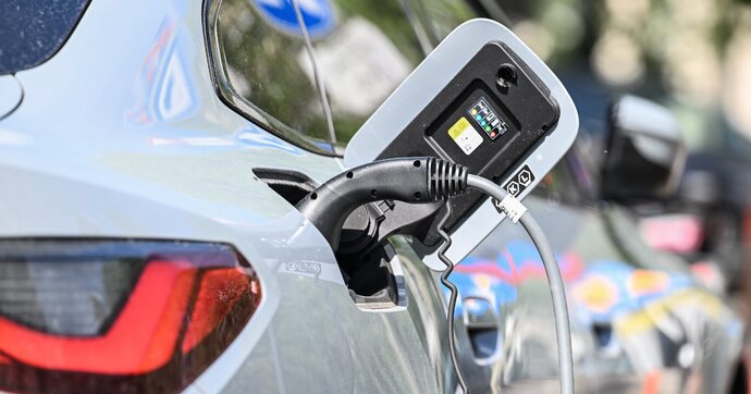 L'Europe veut interdire dès 2030 les moteurs thermiques pour les pros