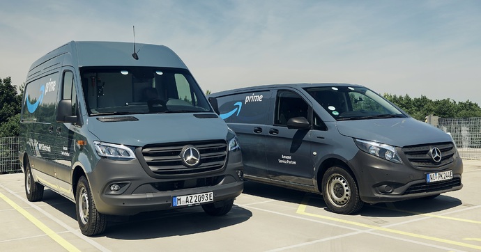 Mercedes livre à Amazon un colis de 5 000 utilitaires électriques