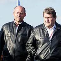 Fomule 1 - McLaren: Mercedes soutient Ron Dennis