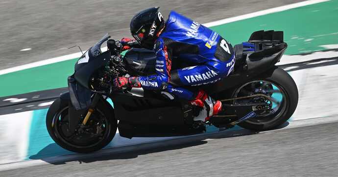 La Yamaha V4 va se tester en MotoGP