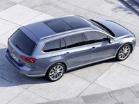 https://images.caradisiac.com/logos/0/2/0/5/180205/S4-Nouvelle-Volkswagen-Passat-de-25350-EUR-a-50900-EUR-95975.jpg S4-Nouvelle-Volkswagen-Passat-de-25350-EUR-a-50900-EUR-95975