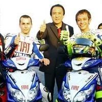 Moto GP - Yamaha: Rossi et Lorenzo rameutent 10 000 personnes !