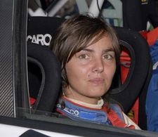 (J'aime du jour) Les femmes et l'automobile "donc" les femmes au volant