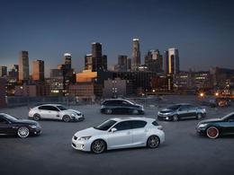 SEMA 2010 : programme haut en couleurs pour Lexus