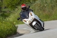 Essai Honda Forza 300 : le scooter Low rider