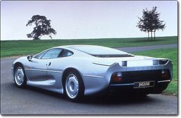 Jaguar XJ 220