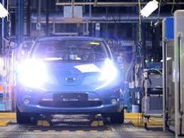 La Nissan LEAF électrique actuellement produite au Japon
