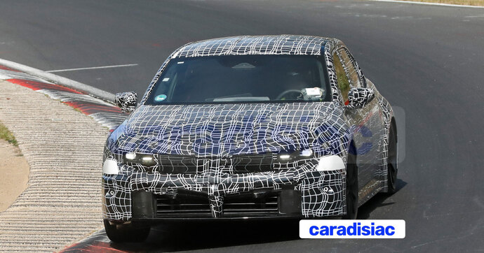 La future BMW M3 électrique use ses pneumatiques sur le circuit du Nürburgring