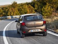 Exclusif : Dacia stoppe les livraisons de la Sandero pour des problèmes d'airbags - Automag.fr