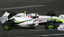 F1 - GP Valence, essais libres 1 : débuts difficiles pour Grosjean et Badoer