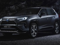 Toyota RAV4 hybride rechargeable : prix dès 52 650 € (màj)