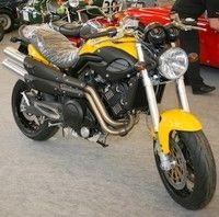Interview de Pierre Novikoff, spécialiste auto et moto chez Artcurial.