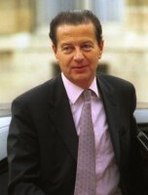 Dominique Perben : gros plan sur sa mission d'étude "Imaginer les métropoles d'avenir"