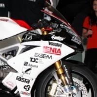 Superbike - Aprilia: Il y aura une RSV4 privée en Stock 1 000