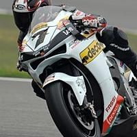 Moto GP: France D.2: Le bon coup de Checa.