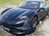 Une Porsche Taycan détruite avec seulement 24 kilomètres au compteur