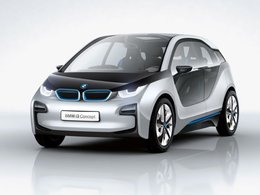 BMW : une auto à moteur thermique en prêt pour les futurs propriétaires d'i3