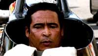 F1 : Lewis Hamilton premier pilote noir ? non