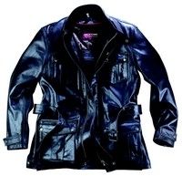 Helston’s Britt : du cuir pour les motards Vintage.