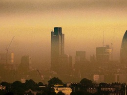 Le maire de Londres souhaite limiter la pollution de l'air... grâce à de l'adhésif