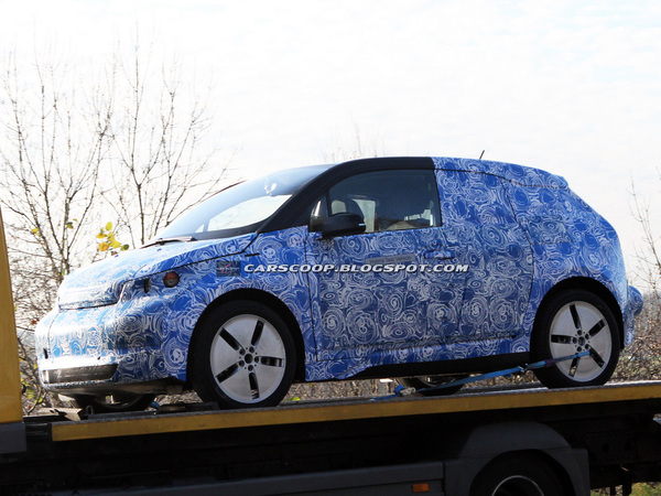 Surprise : première sortie pour la BMW i3  de série