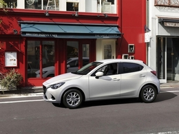 Rapid'news - Bientôt une "petite premium" chez Mazda?