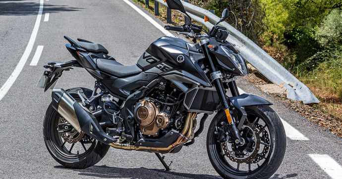 La Voge R625 rejoint le marché des roadsters de moyenne cylindrée