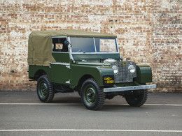 Techno Classica 2016 : Land Rover Series 1 Reborn, un 4x4 de 1948 remis à neuf