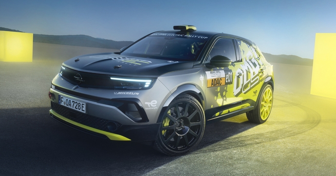 Le stand Opel au Salon de Lyon 2025 : un concept électrique sportif en vedette