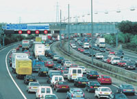 Angleterre : des files payantes sur l'Autoroute ?