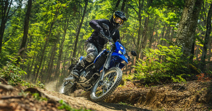 En route pour l'aventure avec la Yamaha WR125R